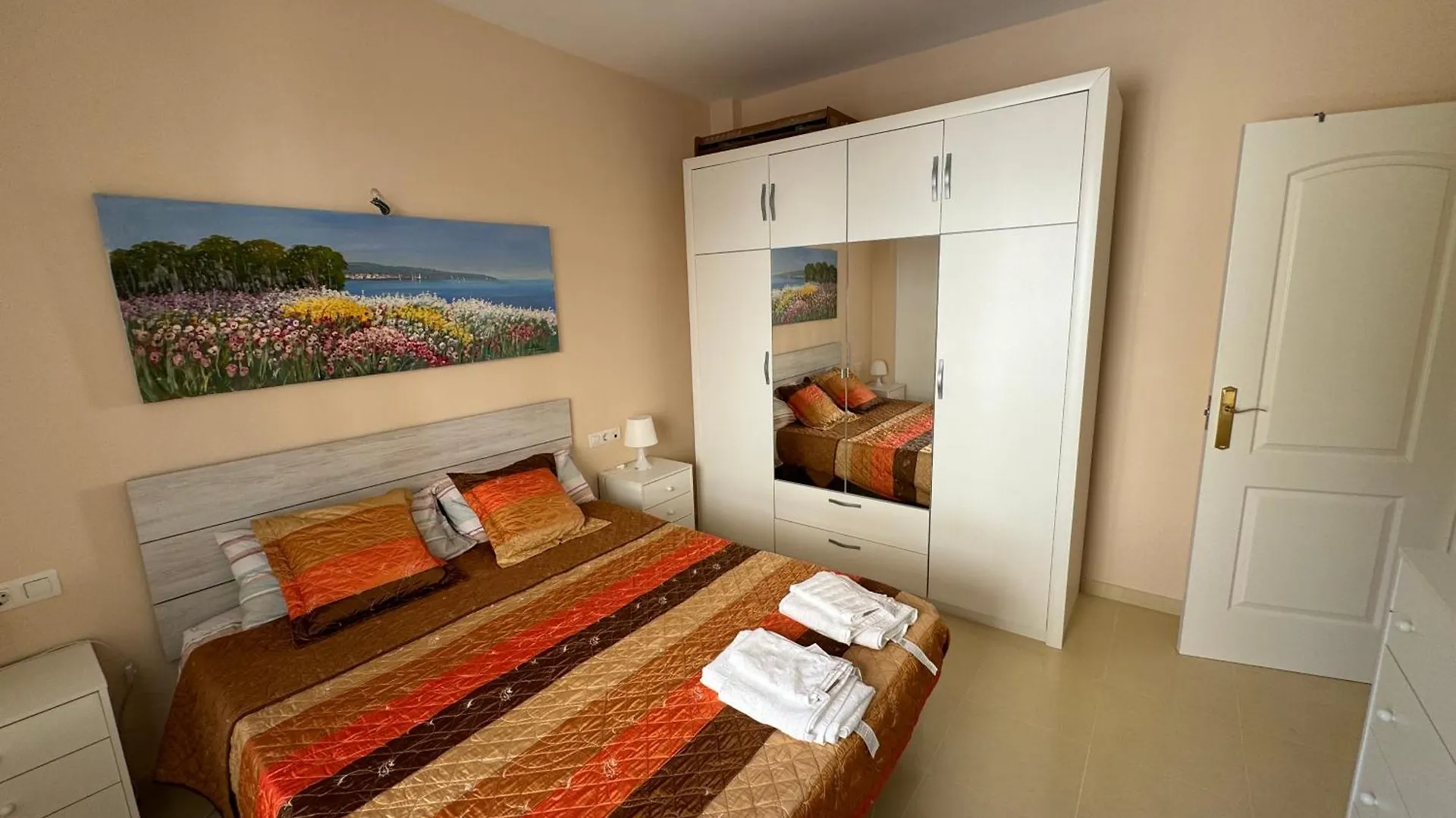 Global Yerbabuena Apartment Salobrena